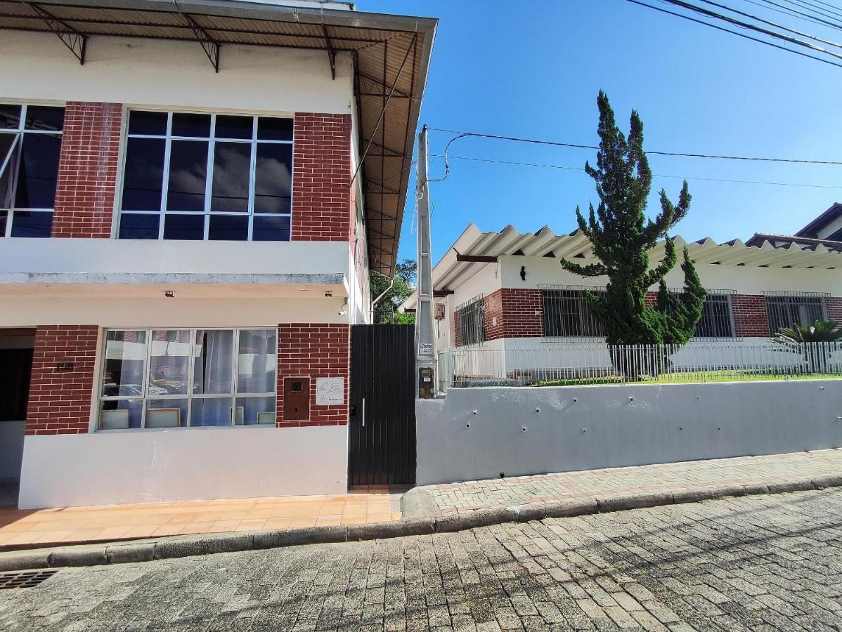 Villa Bilac 06 - Amplo Studio Proximo A Vila Germanica Blumenau Dış mekan fotoğraf